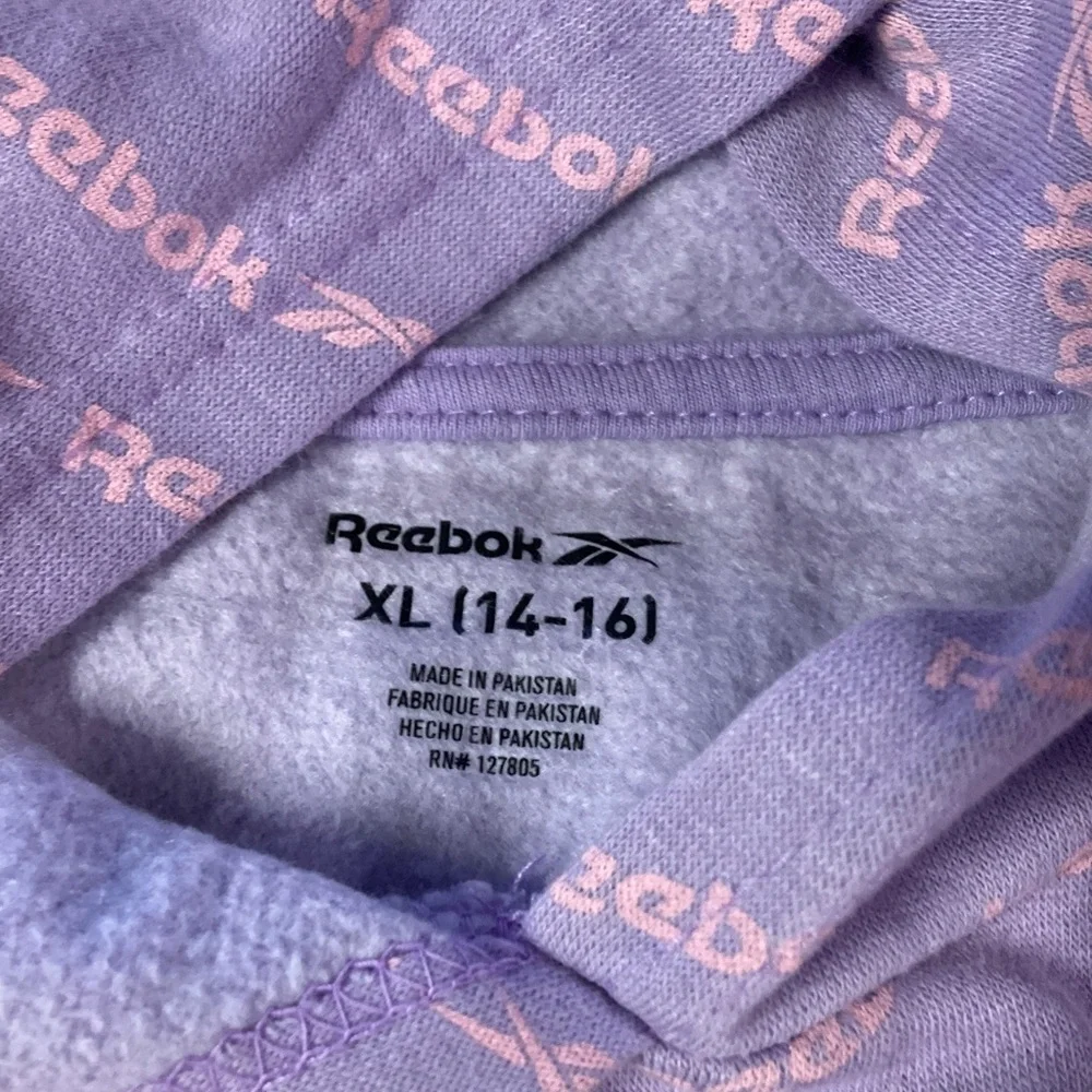 Girls xl sweatshirts - Picture 2 of 5